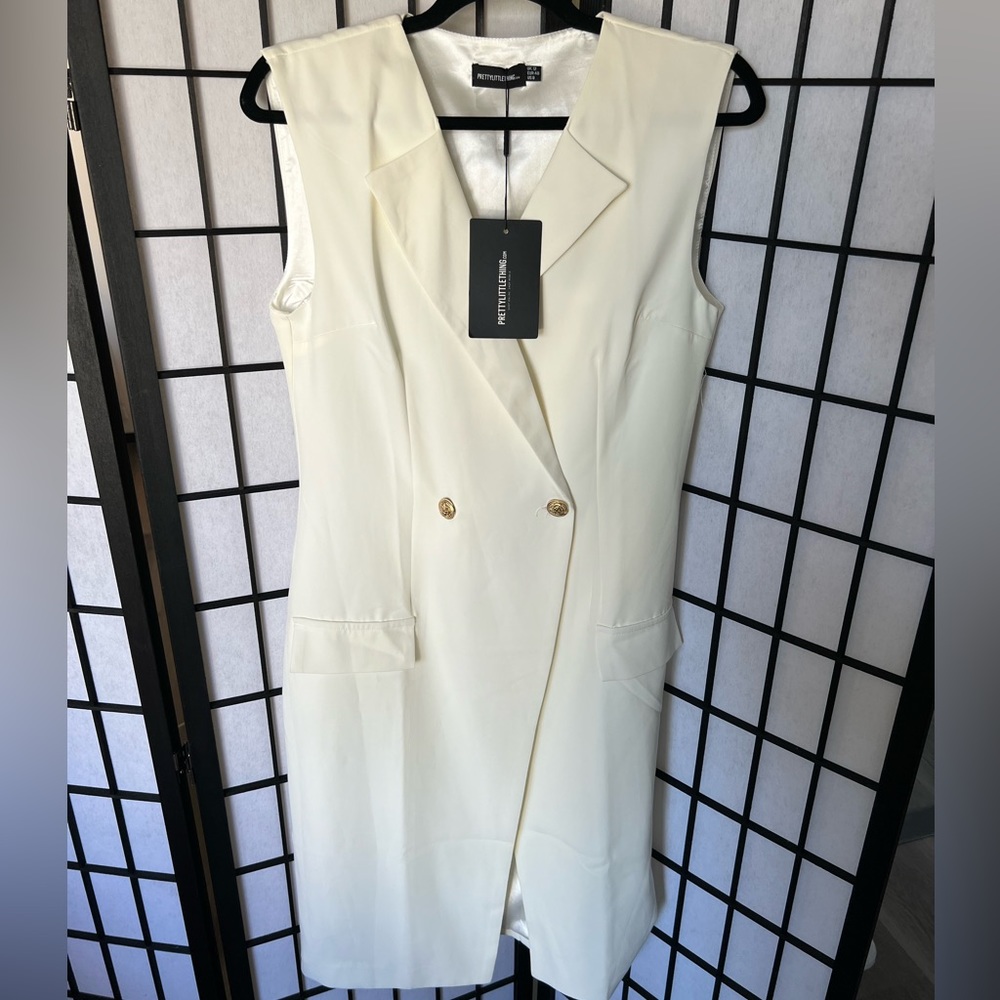 BRAND NEW, Off white Blazer Dress